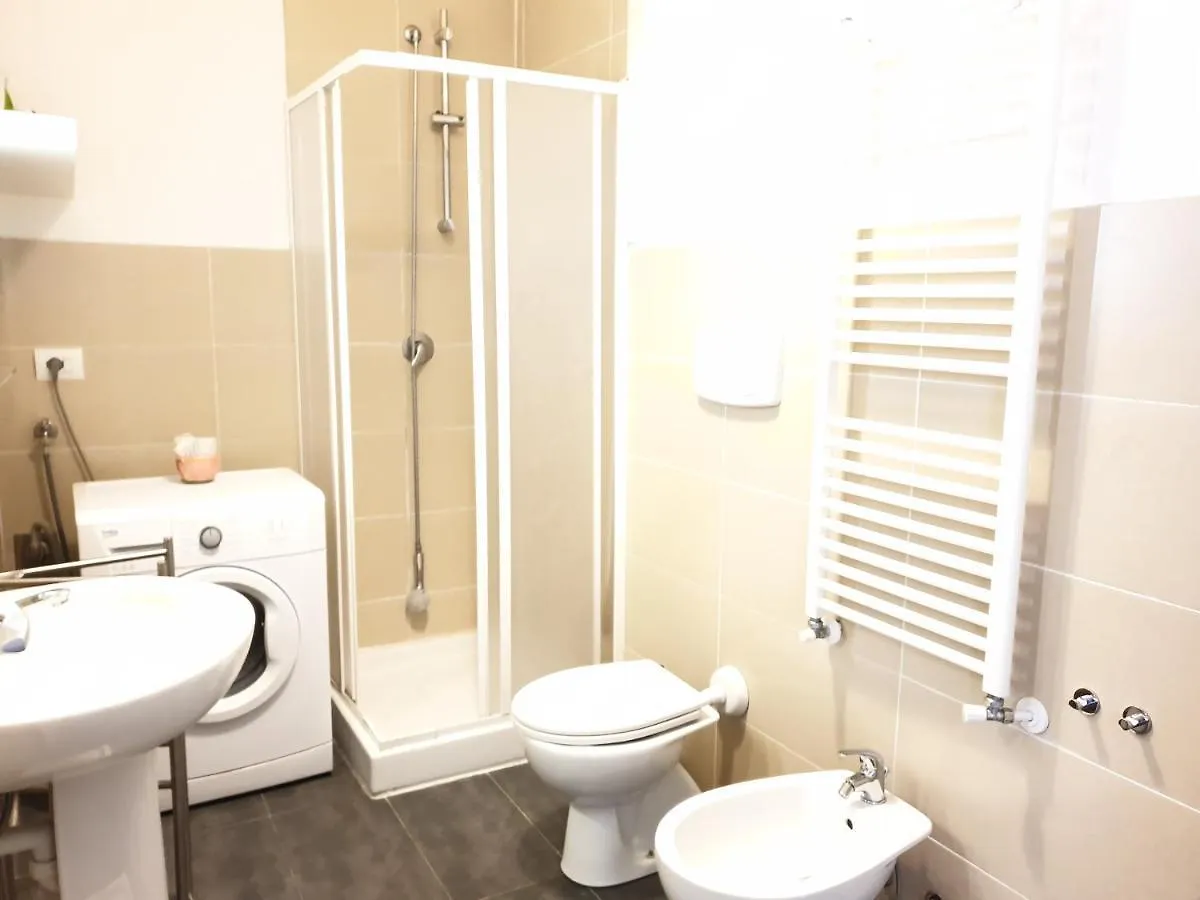 Aurora Apartment Milan Italy